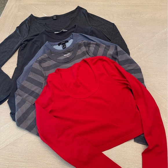 Graphic Long Sleeve Tees Bundle Hollister & more all fit size small fall school - Picture 1 of 12